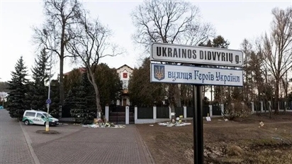 Đại sứ quán Nga ở Litva bị tấn công bằng bom xăng