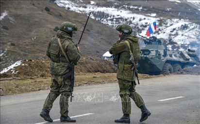 Nga kêu gọi Armenia, Azerbaijan tuân thủ thỏa thuận ngừng bắn