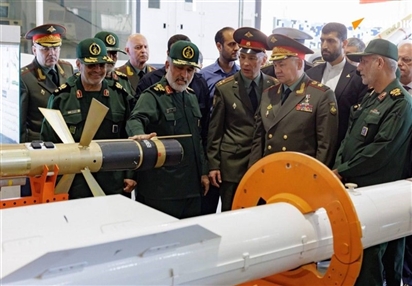 Vì sao Moscow muốn có tên lửa phòng không 358 của Iran?