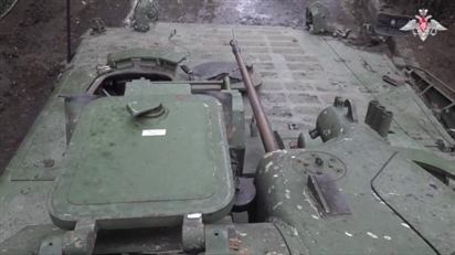 Nga tịch thu xe chiến đấu Đức còn nguyên vẹn bị quân đội Ukraine bỏ lại
