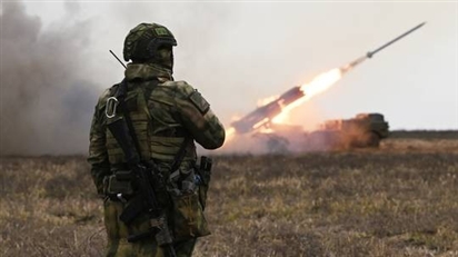 Nga tuyên bố vừa tiến hành đợt không kích trả đũa vào hạ tầng quân sự Ukraine