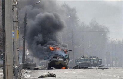 Nga ồ ạt tấn công Kharkov, Ukraine đối mặt tình thế 'nghìn cân treo sợi tóc'