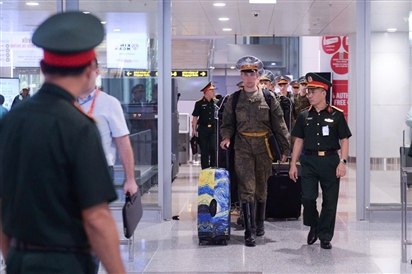 Đoàn quân nhân của Nga đến Hà Nội, chuẩn bị tham gia diễu binh 2/9