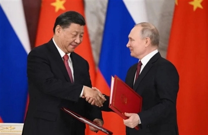 'Không nước nào có quyền can thiệp vào mối quan hệ Nga-Trung'