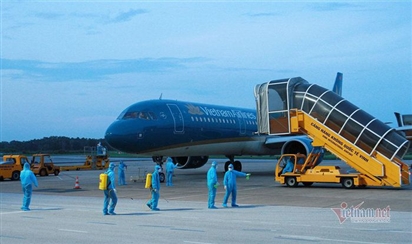 Nghệ An đón chuyến bay chở 217 người từ TP.HCM về quê tránh dịch