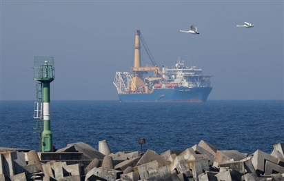 Hai tàu không xác định đi qua đường ống Nord Stream trước vụ nổ