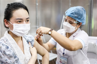 Kỳ nghỉ lễ 2/9: Hà Nội tiêm 961.000 liều vaccine COVID-19 cho đối tượng nguy cơ cao