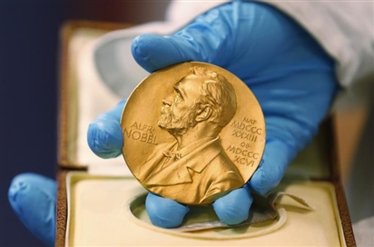 Năm thứ hai liên tiếp, lễ trao giải các giải Nobel không thể diễn ra do dịch COVID-19