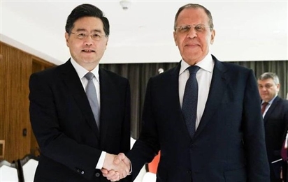 Ông Tần Cương: Trung Quốc phối hợp Nga thúc đẩy đàm phán hòa bình Ukraine