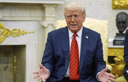 Ông Trump cáo buộc cựu Tổng thống Obama gian lận bầu cử