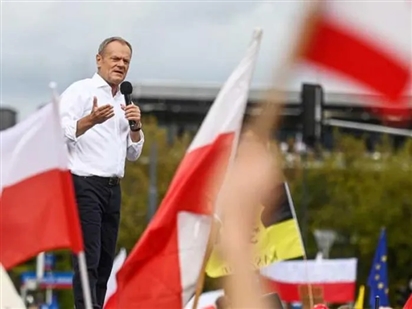 ''Gánh nặng'' Ukraine và cuộc biểu tình lớn nhất lịch sử Ba Lan