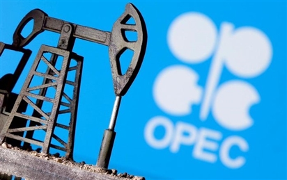 OPEC+ cân nhắc cắt giảm sâu sản lượng dầu