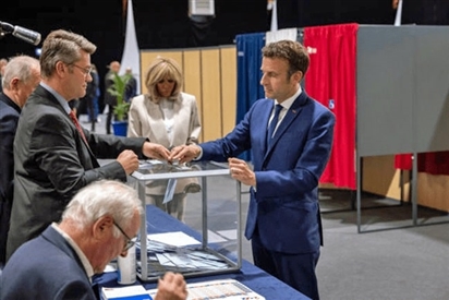 Viễn cảnh chính trị mới sau cuộc bầu cử Quốc hội Pháp