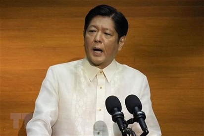 Tổng thống Philippines Ferdinand Marcos lên đường tới thăm Mỹ