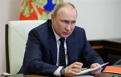 Tổng thống Putin nêu kết quả của cuộc tấn công mạng và các lệnh trừng phạt Nga