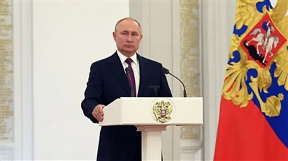 Tổng thống Putin: Thu nhập thấp là kẻ thù chính của xã hội Nga