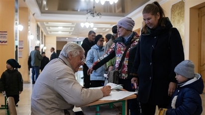 Tổng thống Putin nêu ưu tiên số 1 của cuộc trưng cầu dân ý ở Donbass