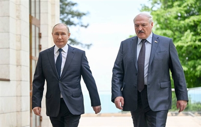 Vì sao ông Putin đến Belarus?