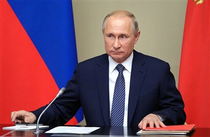 Ông Putin bất ngờ miễn nhiệm Tổng Công tố Nga, gửi đề xuất sửa hiến pháp lên quốc hội