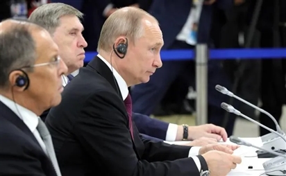 Báo Mỹ nói ông Putin đang chờ phương Tây sa lầy ở Trung Đông