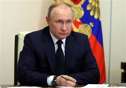 Tổng thống Putin khẳng định Nga sẽ không rời khỏi đấu trường kinh tế toàn cầu