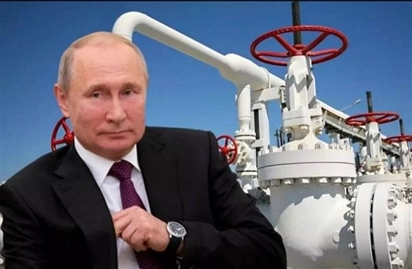 Ông Putin: Nga sẽ phát triển hệ thống cảng và đường ống khí đốt ở châu Á