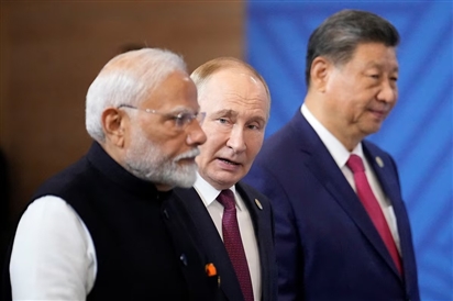 Loạt điện đàm của Tổng thống Putin trước thềm thượng đỉnh với Tổng thống Mỹ Donald Trump