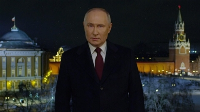 ''Nước Nga tiến lên'': Tổng thống Putin phát biểu trước người dân Nga đêm giao thừa