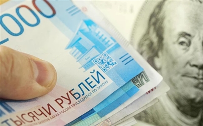 Tổng thống Nga Putin yêu cầu thực hiện biện pháp mới để tăng giá đồng Ruble