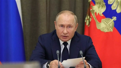 Ông Putin nói lý do Nga giúp đỡ châu Âu chống Covid-19