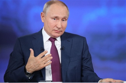 Ông Putin hé lộ lượng kháng thể sau khi tiêm vaccine Sputnik V