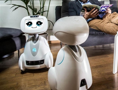 Pháp triển khai robot đi học hộ cho học sinh không thể đến trường