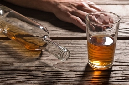 Nga: Số người tử vong do ngộ độc rượu tăng lên 34 người