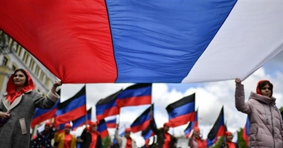 Hai tỉnh vùng Donbass của Ukraine muốn sớm tổ chức trưng cầu dân ý sáp nhập Nga