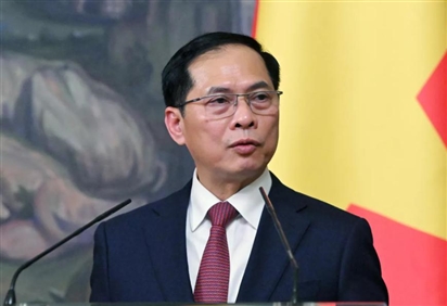 Bộ trưởng Ngoại giao Việt Nam: Chuyến thăm của ông Tô Lâm sẽ thúc đẩy quan hệ với Nga