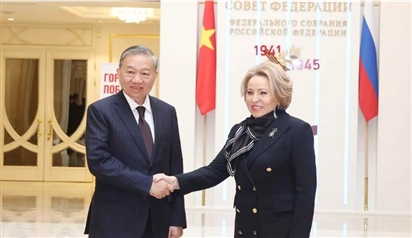 Ông Tô Lâm mời Chủ tịch Hội đồng Liên bang Nga Matvienko thăm Việt Nam