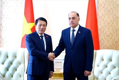 Bộ trưởng Lương Tam Quang hội đàm với Thư ký Hội đồng An ninh Quốc gia Belarus