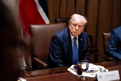 Ông Trump giải thích lý do không tăng cường trừng phạt Nga
