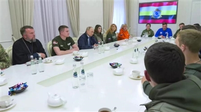 Tổng thống Putin: Kẻ thù vẫn đang cố gắng tiến về biên giới Nga
