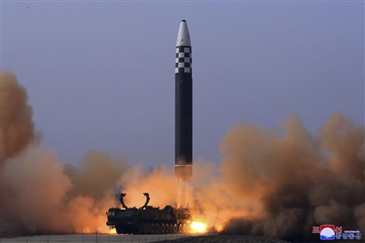 Nga tập trận bảo vệ hệ thống tên lửa ''bất khả chiến bại'' Yars