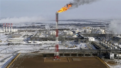 Taliban đàm phán mua dầu mỏ, khí đốt của Nga