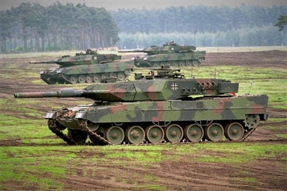 Ý đồ của Ukraine khi điều hàng loạt xe tăng phương Tây ra chiến trường