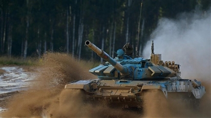 Nga điều hàng loạt xe tăng hiện đại nhất trực chiến sát biên giới Afghanistan