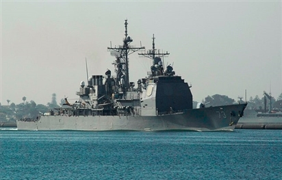 Trung Quốc cảnh cáo tàu chiến Mỹ qua eo biển Đài Loan