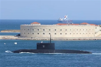 Nga tăng cường hoạt động tàu ngầm gần Ireland: Chiến lược quân sự đang thay đổi?