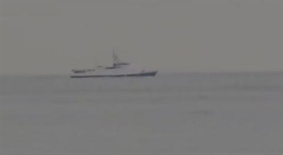 Tàu Ukraine bỏ chạy sau khi gây hấn với Nga?