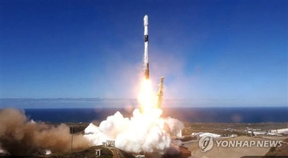 Hàn Quốc phóng vệ tinh do thám đầu tiên từ đất Mỹ
