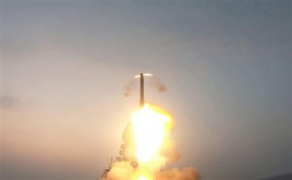 Ấn Độ thử nghiệm phóng tên lửa hành trình siêu thanh BrahMos từ tàu khu trục