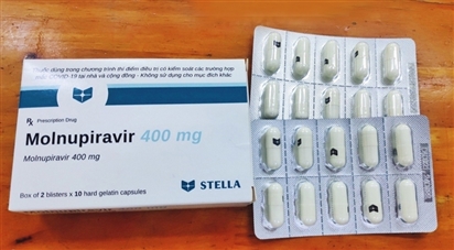 Đang dùng thuốc kháng virus, test nhanh Covid-19 âm tính có uống thuốc tiếp không?