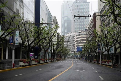 Trung Quốc: Nhiều thành phố nối gót Thượng Hải phong tỏa vì Covid-19